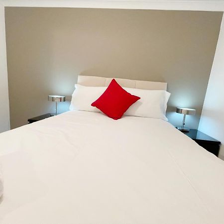 Cozy Nights Svp Detached House Villa Glasgow Ngoại thất bức ảnh